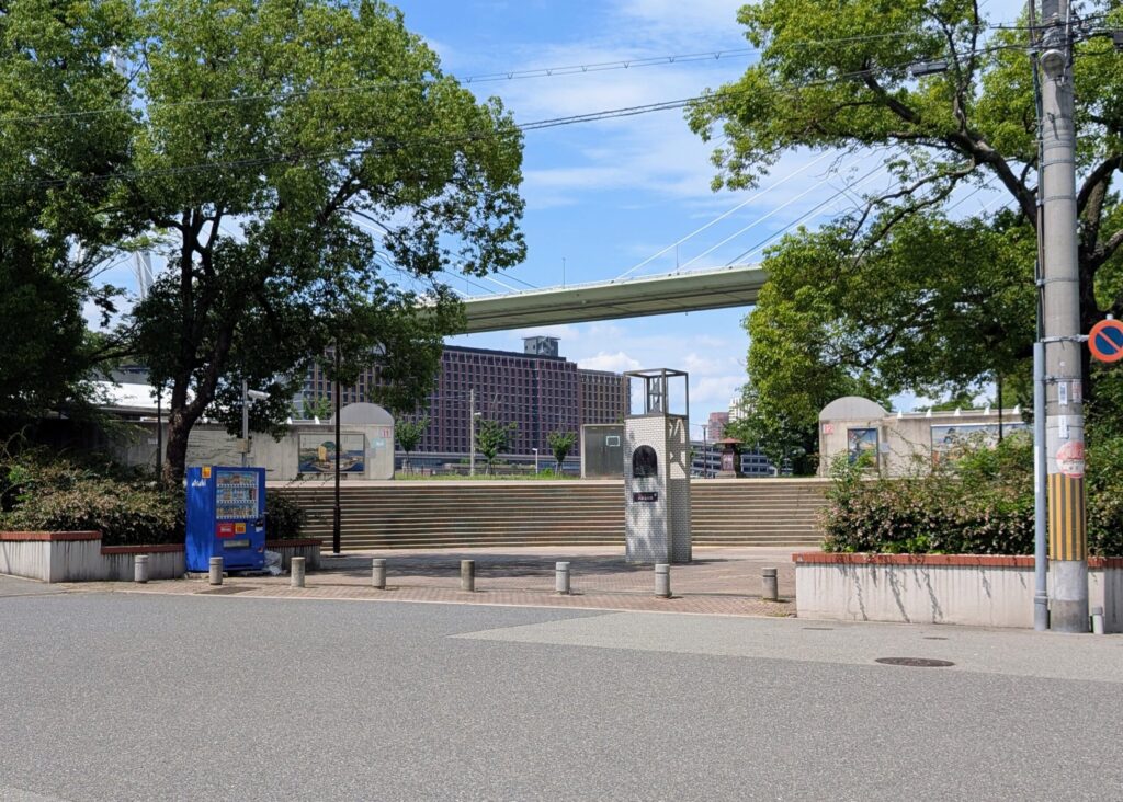 天保山公園入口